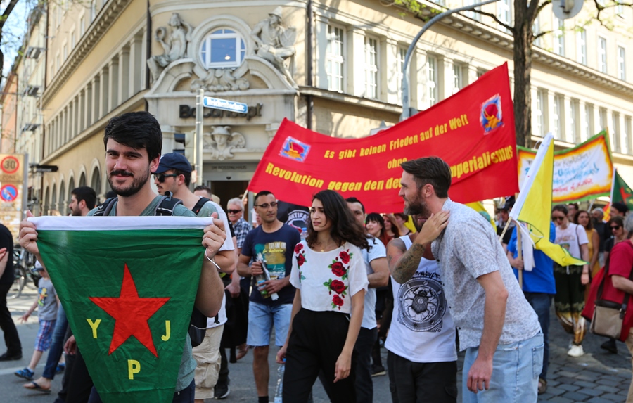 PKK/YPG demonstrators in Munich